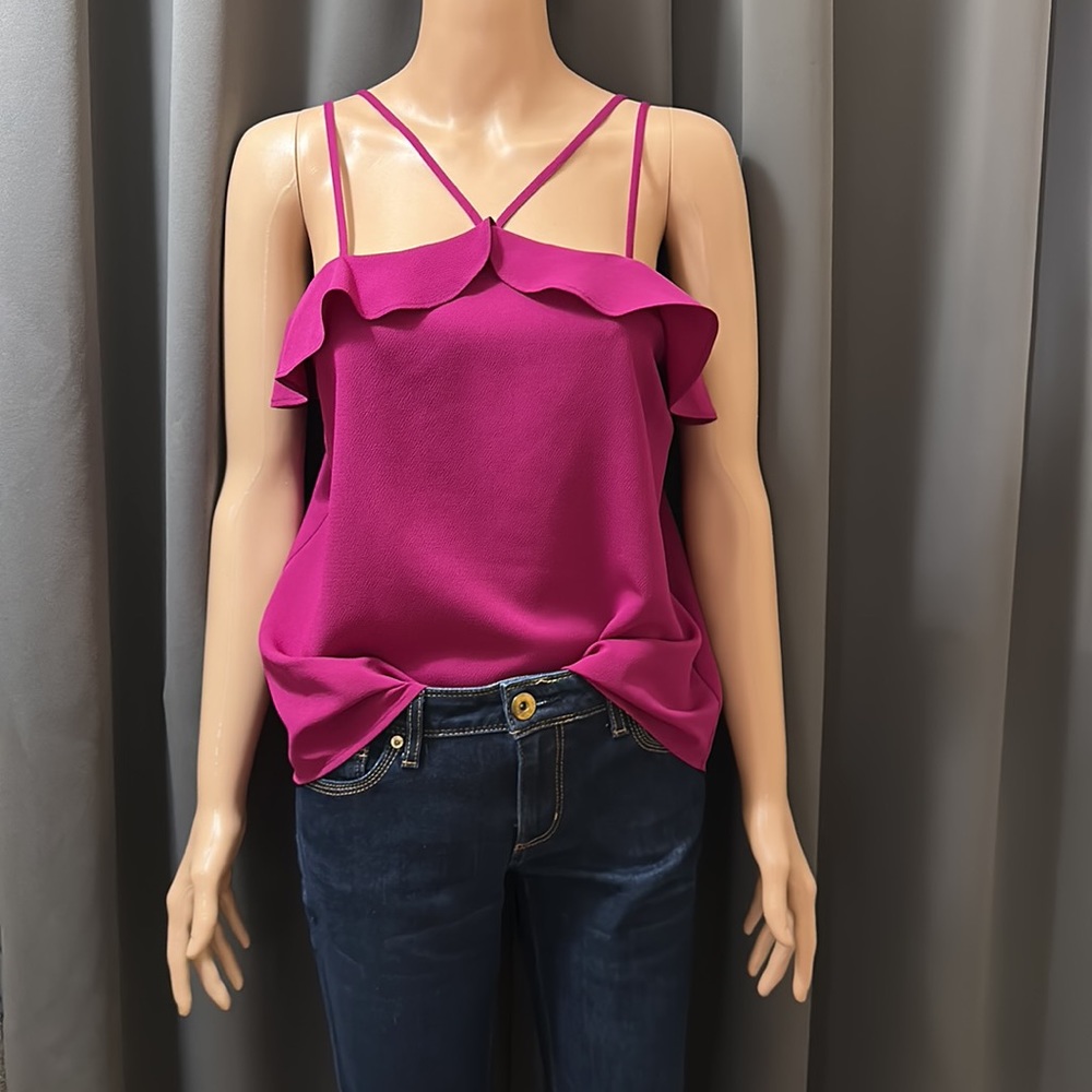 Beautiful Maurice’s Vivid Fuchsia Top with Ruffle and Front Straps Sz Small